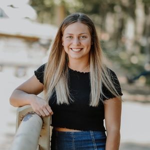 Meet your Posher, Alayna